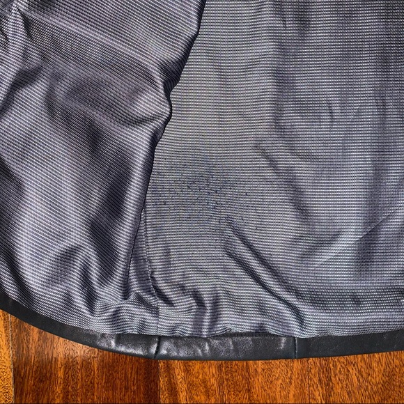 Men’s Lambskin Leather Jacket - Picture 4 of 7